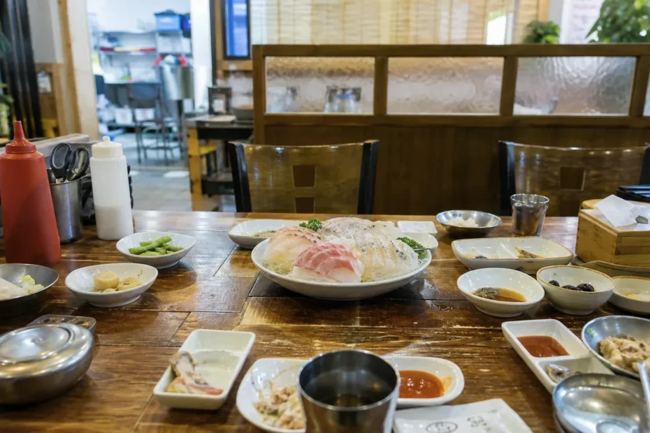 부산 지역 restaurant 방문 전 확인사항을 소개하는 사실적인 참고 이미지